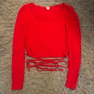 Garage cropped tie top